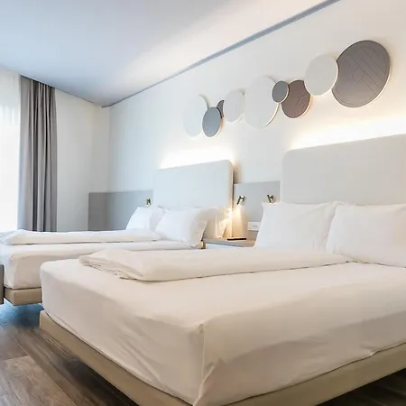 Mediterranee Family & Hotel