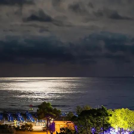 Mediterranee Family & 5* Bibione
