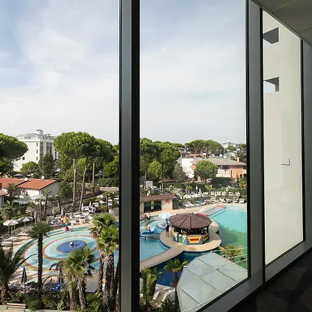 Mediterranee Family & 5* Bibione