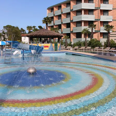 Mediterranee Family & 5* Bibione