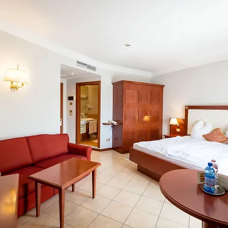 Hotel Mediterranee Family &