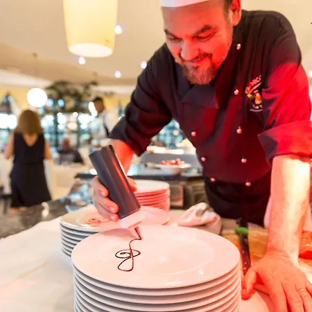 Mediterranee Family & 5*