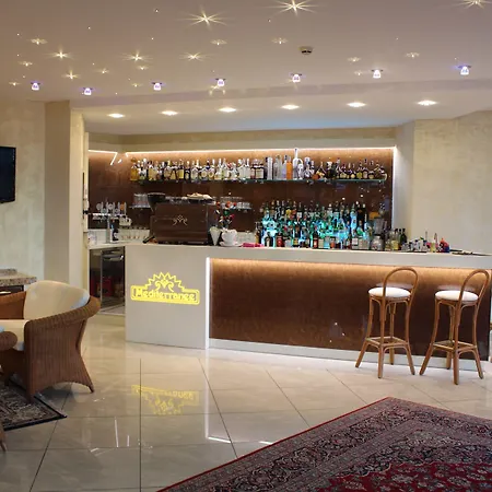 Mediterranee Family &