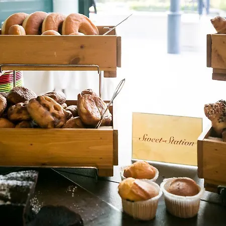 Mediterranee Family & Hotel