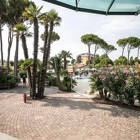 Mediterranee Family & 5* Bibione